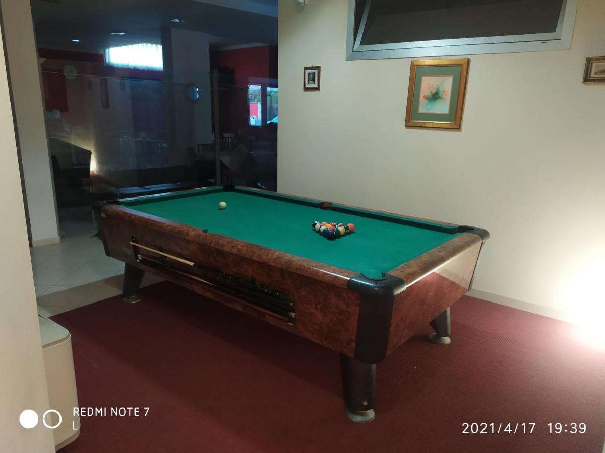Borgo San Martino Hotel Bra Luaran gambar