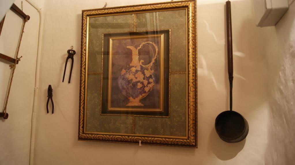 Borgo San Martino Hotel Bra Luaran gambar